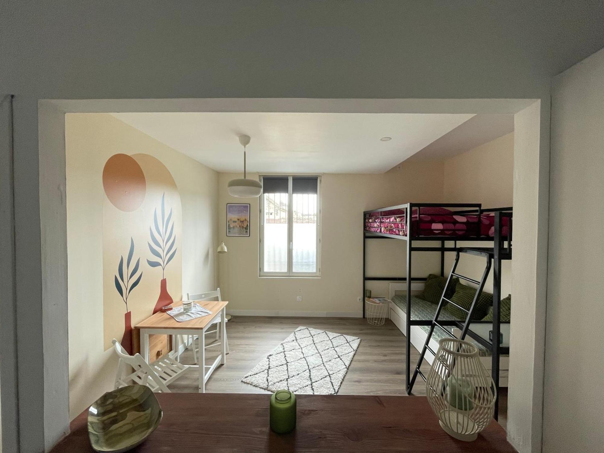 Studio 4 Emplacement Ideal Entre Chateau Et Centre Фонтенбло Екстериор снимка